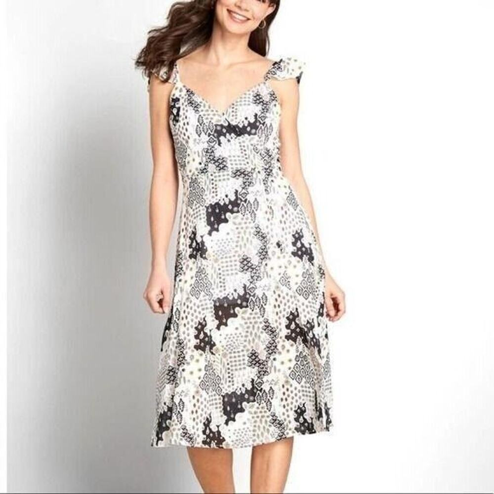 ModCloth Black White Midi Dress NWT Small